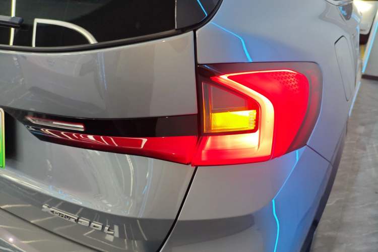 Used BMW iX1 2023 xDrive30L X Design Package Exterior 6