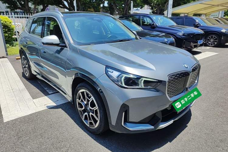 Used BMW iX1 2023 xDrive30L X Design Package Front Right 45 Deg