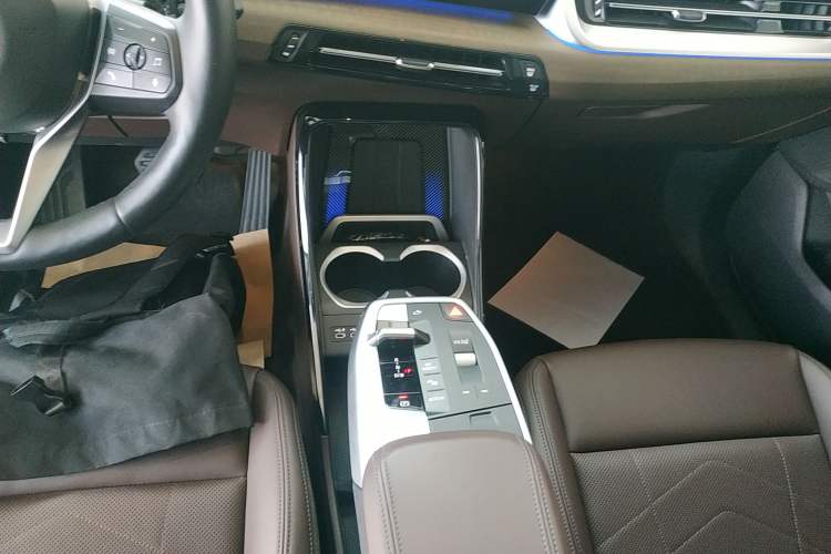 Used BMW iX1 2023 xDrive30L X Design Package Gear Lever
