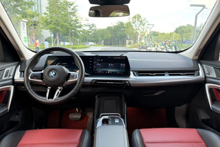 Used BMW iX1 2023 xDrive30L M Sport Package Interior 1