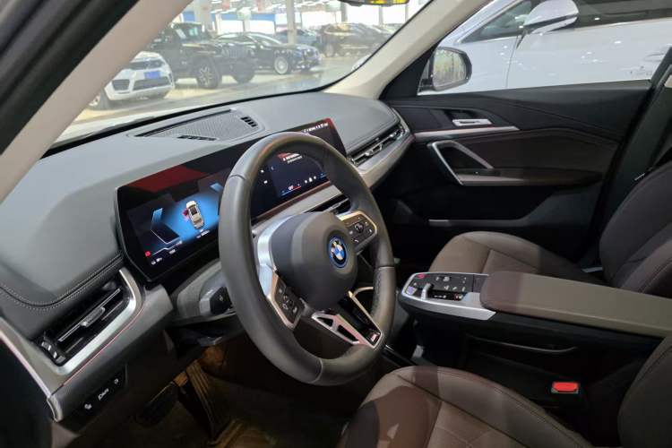 Used BMW iX1 2023 eDrive25L M Sport Package Interior 2