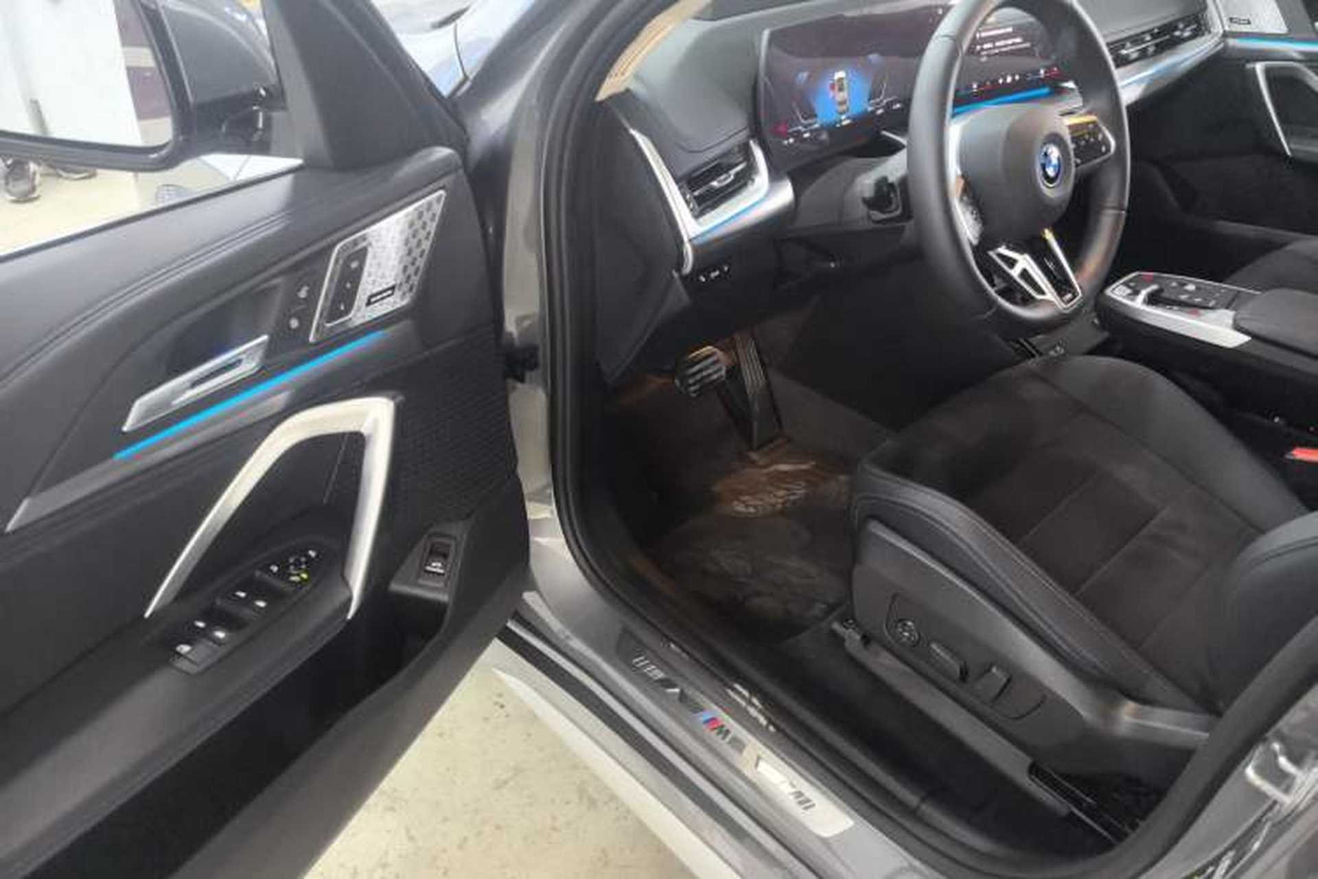 Used BMW iX1 2023 xDrive30L M Sport Package Interior 2