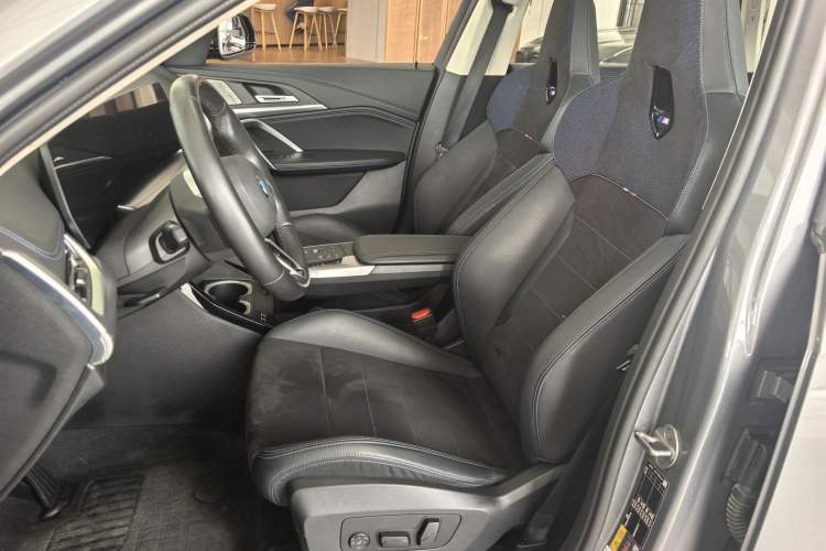 Used BMW iX1 2023 xDrive30L M Sport Package Interior 2