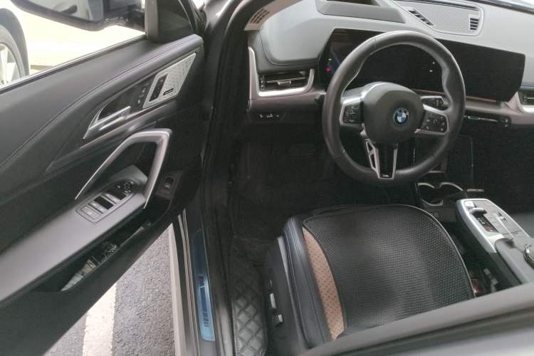 Used BMW iX1 2023 xDrive30L M Sport Package Interior 3
