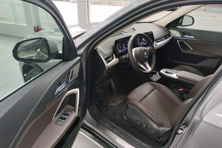 Used BMW iX1 2023 xDrive30L X Design Package Interior 3