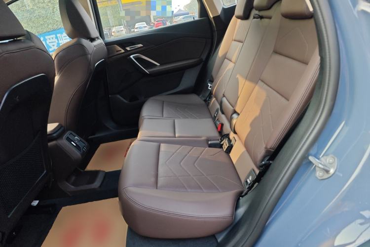 Used BMW iX1 2023 xDrive30L M Sport Package Interior 4