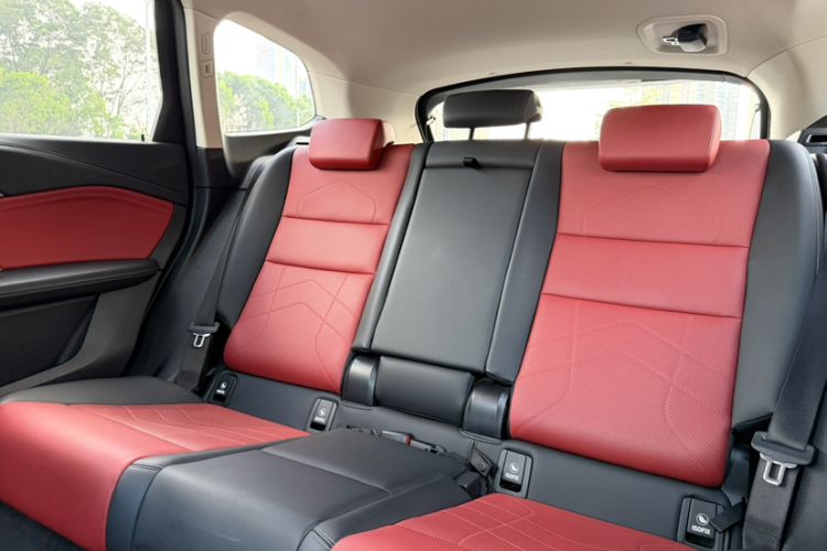 Used BMW iX1 2023 xDrive30L M Sport Package Interior 5