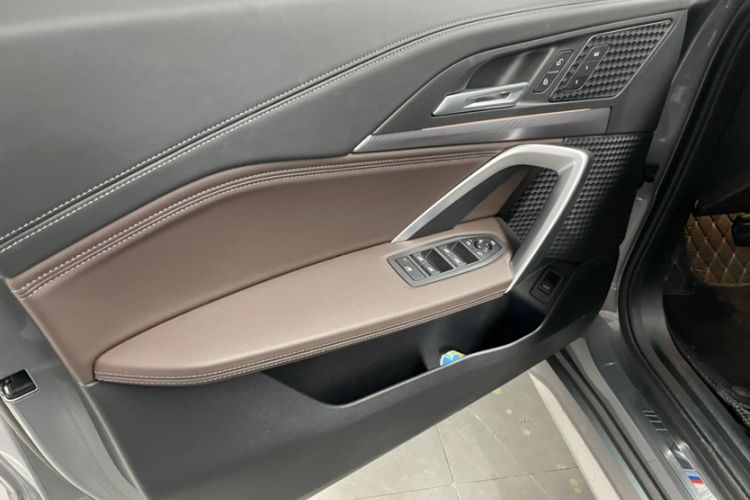 Used BMW iX1 2023 eDrive25L M Sport Package Interior 5