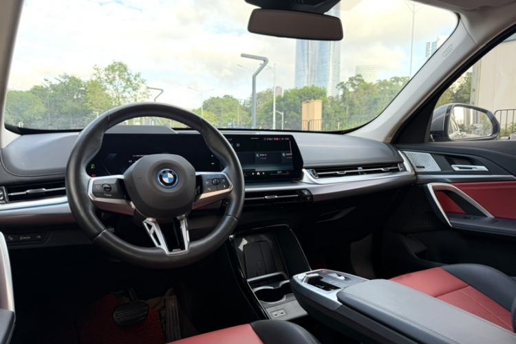 Used BMW iX1 2023 xDrive30L M Sport Package Interior 7