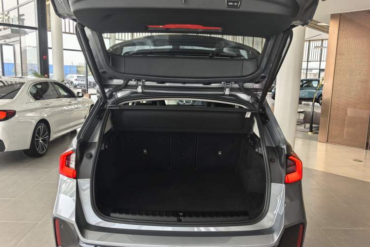 Used BMW iX1 2023 xDrive30L M Sport Package Interior 8