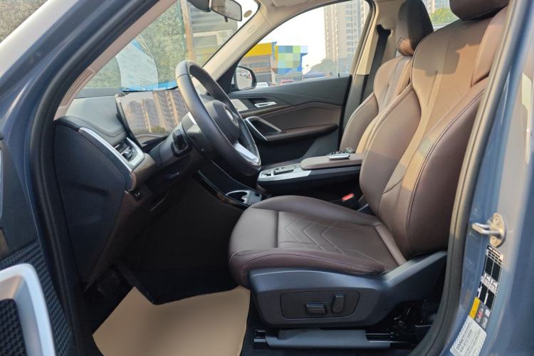 Used BMW iX1 2023 xDrive30L M Sport Package Left Front Seat