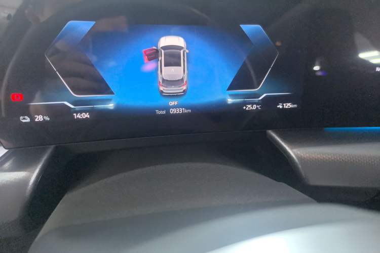 Used BMW iX1 2023 xDrive30L M Sport Package Odometer Close Up