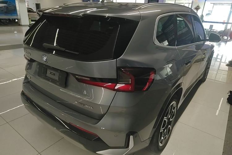 Used BMW iX1 2023 xDrive30L X Design Package Rear Right 45 Deg