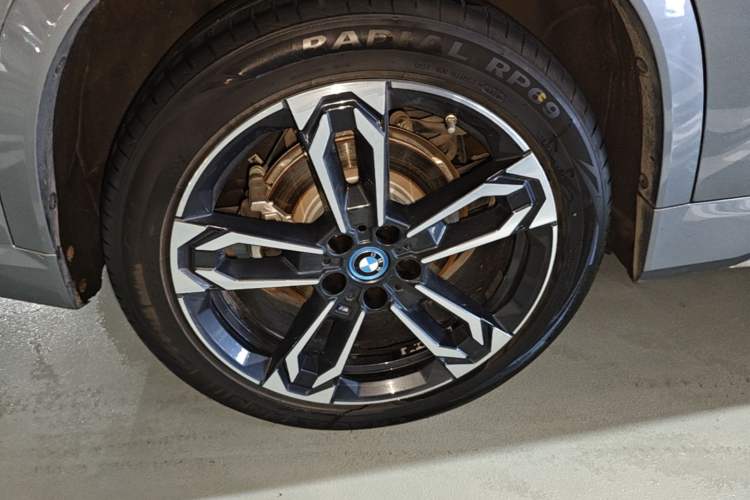 Used BMW iX1 2023 xDrive30L M Sport Package Right Rear Wheel Hub