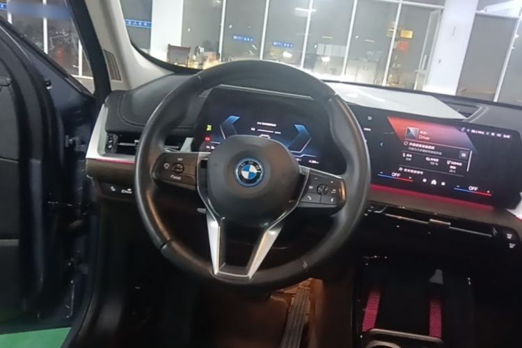 Used BMW iX1 2023 xDrive30L X Design Package Steering Wheel