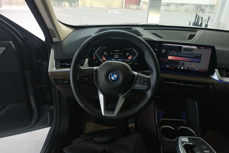Used BMW iX1 2023 xDrive30L X Design Package Steering Wheel