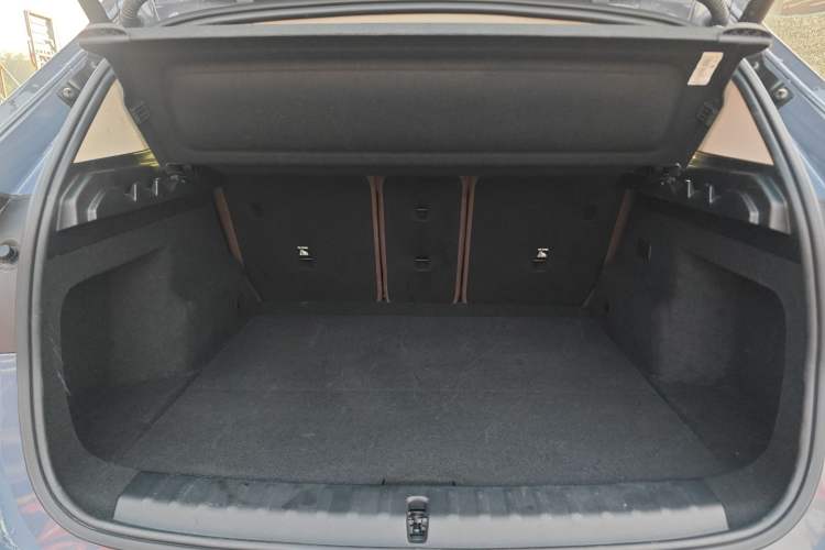 Used BMW iX1 2023 xDrive30L M Sport Package Trunk
