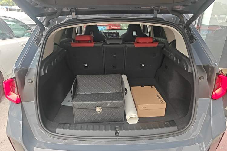 Used BMW iX1 2023 xDrive30L M Sport Package Trunk