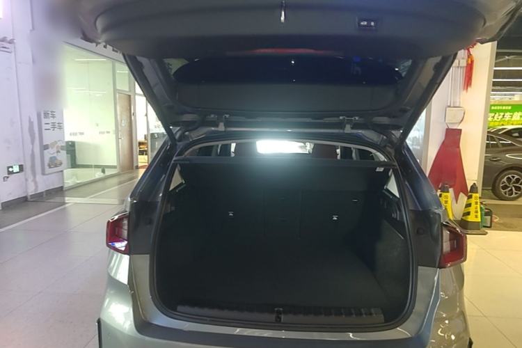 Used BMW iX1 2023 xDrive30L X Design Package Trunk