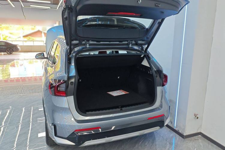 Used BMW iX1 2023 xDrive30L X Design Package Trunk