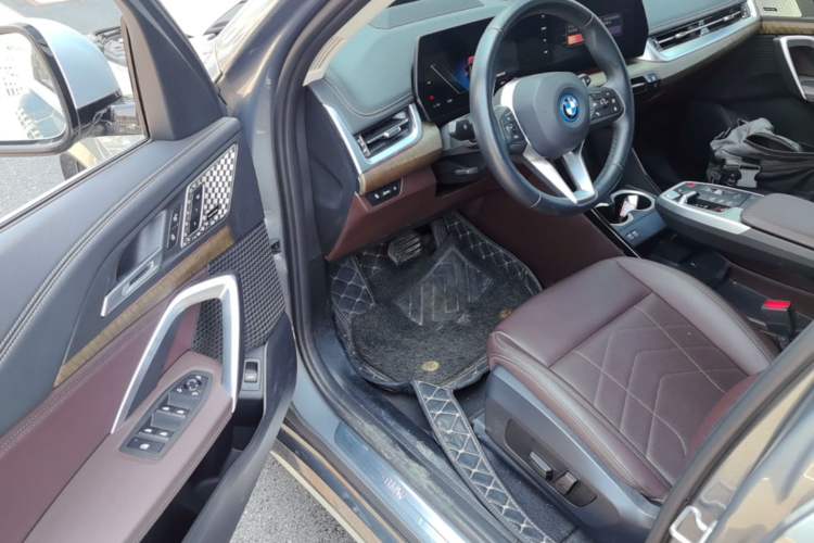 Used BMW iX1 2023 xDrive30L X Design Package Driver Seat