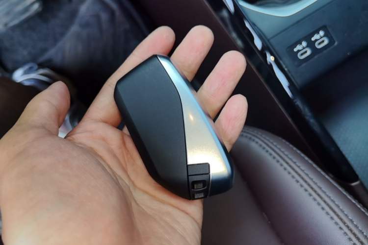 Used BMW iX1 2023 xDrive30L X Design Package Vehicle Key
