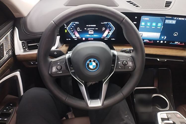 Used BMW iX1 2023 xDrive30L X Design Package Steering Wheel
