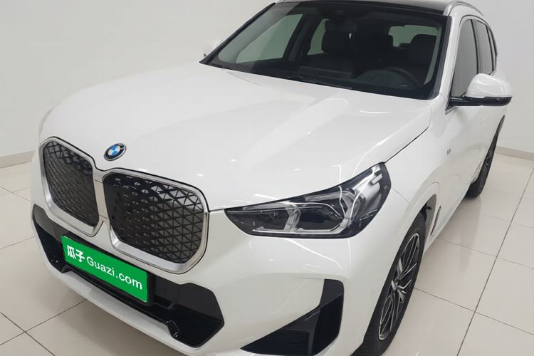 BMW iX1 2023 eDrive25L M Sport Package