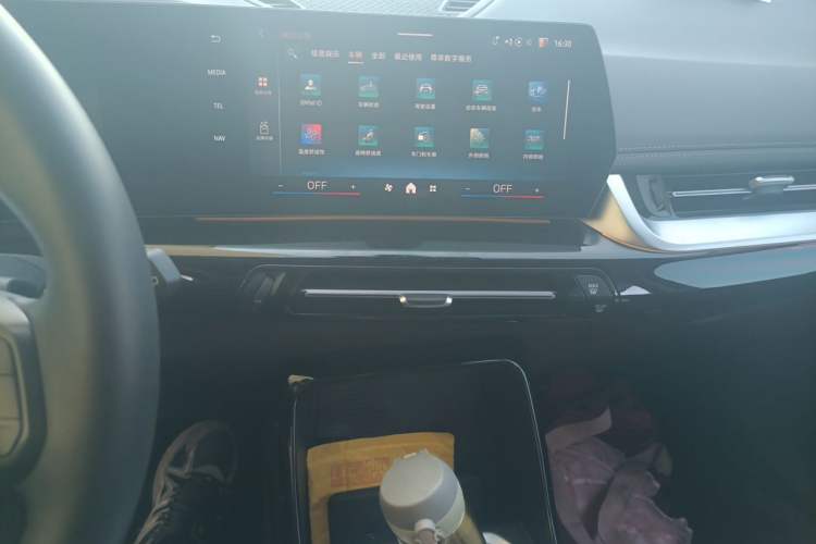 Used BMW iX1 2023 eDrive25L X Design Package Audio And AC Panel