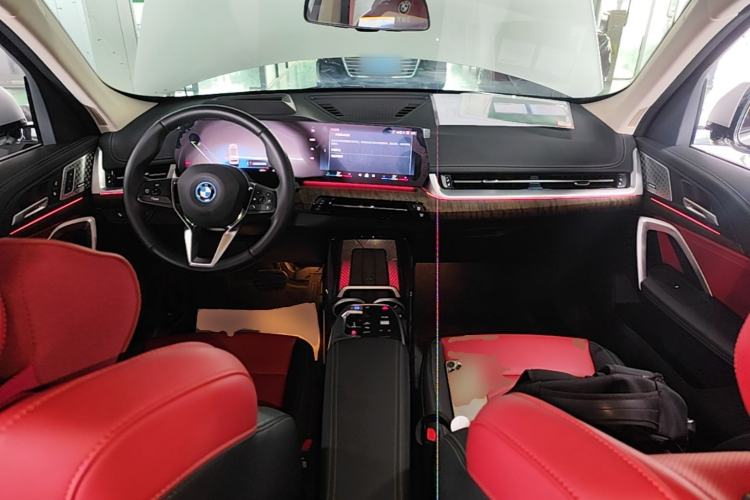 Used BMW iX1 2023 xDrive30L X Design Package Center Console