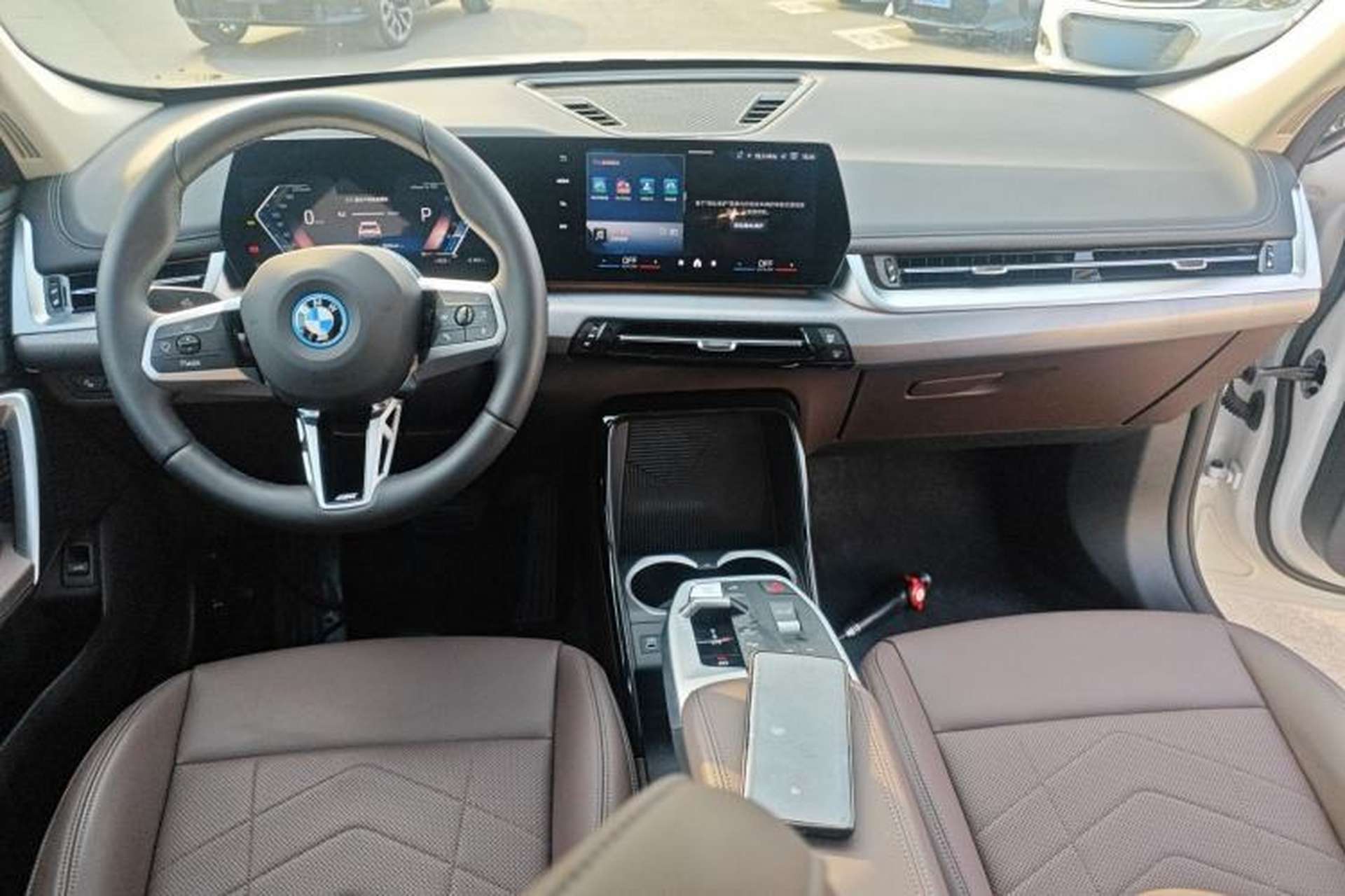 Used BMW iX1 2023 eDrive25L M Sport Package Center Console