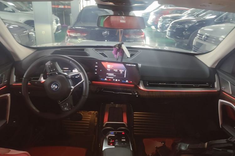 Used BMW iX1 2023 xDrive30L X Design Package Center Console