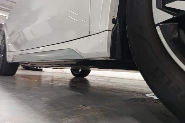 Used BMW iX1 2023 xDrive30L M Sport Package Chassis Front Right