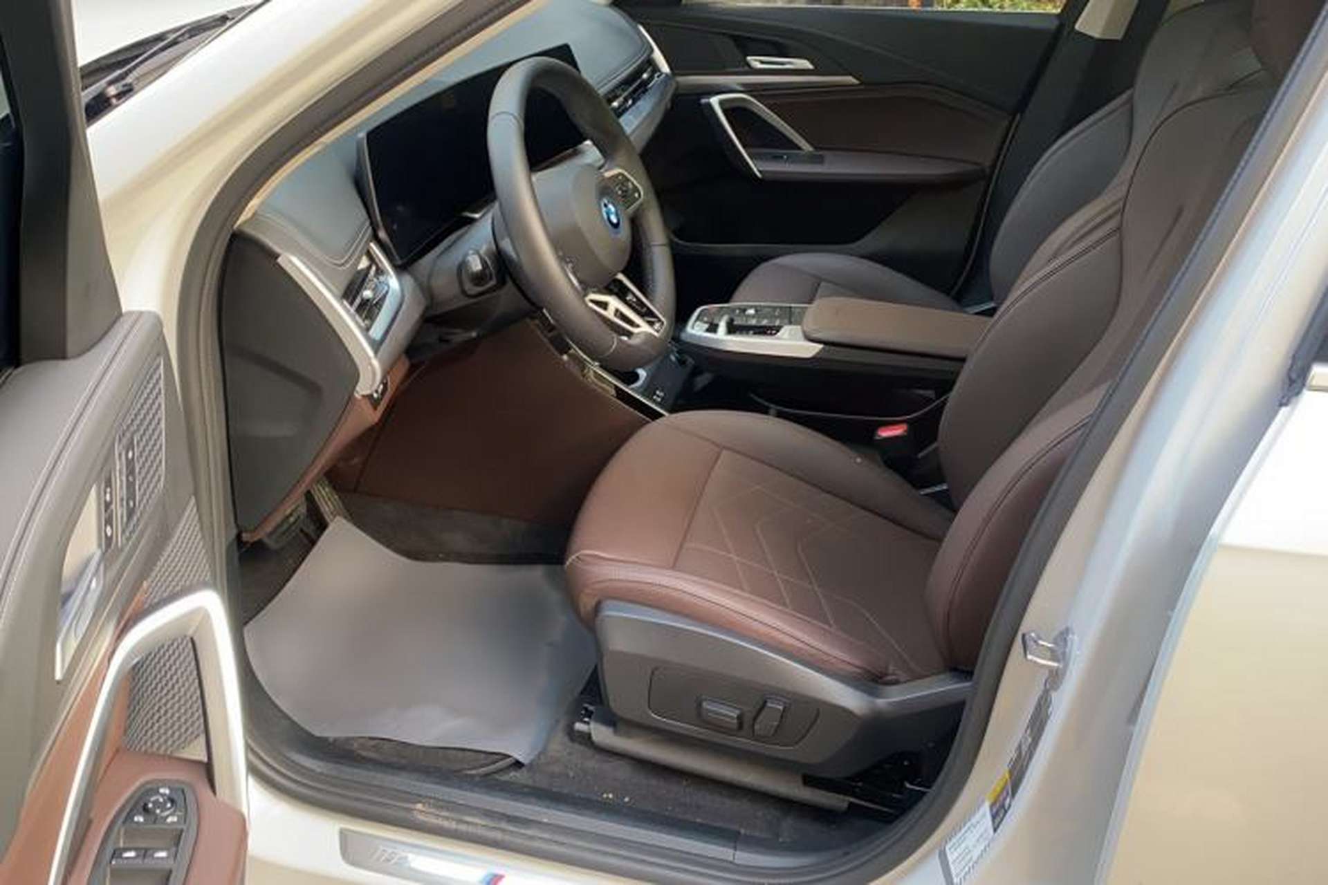 Used BMW iX1 2023 eDrive25L M Sport Package Driver Seat