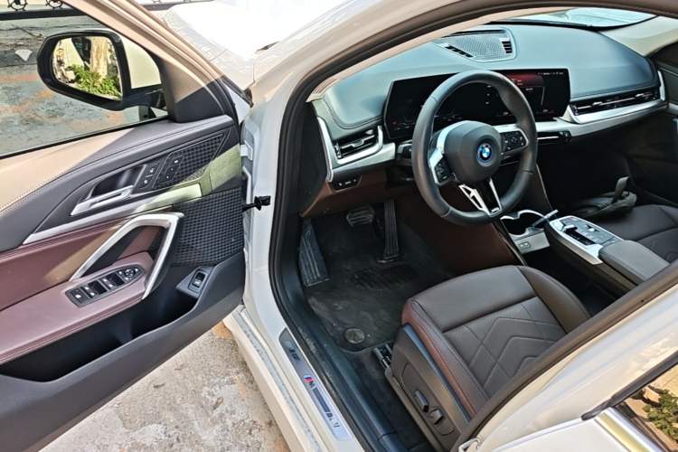 Used BMW iX1 2023 eDrive25L M Sport Package Driver Seat