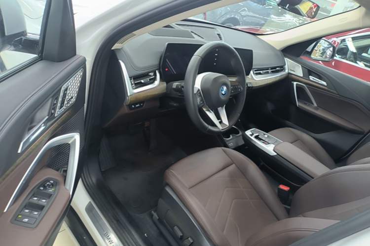 Used BMW iX1 2023 xDrive30L X Design Package Driver Seat