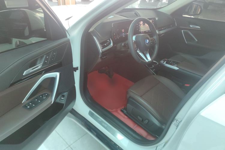 Used BMW iX1 2023 eDrive25L X Design Package Driver Seat