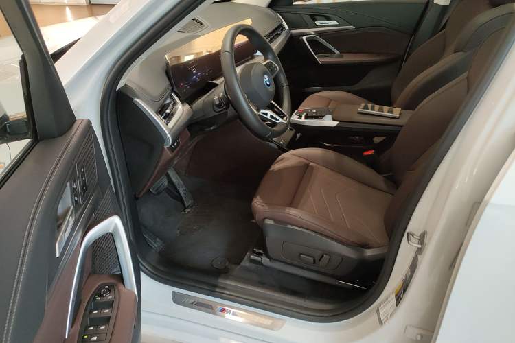 Used BMW iX1 2023 eDrive25L M Sport Package Driver Seat