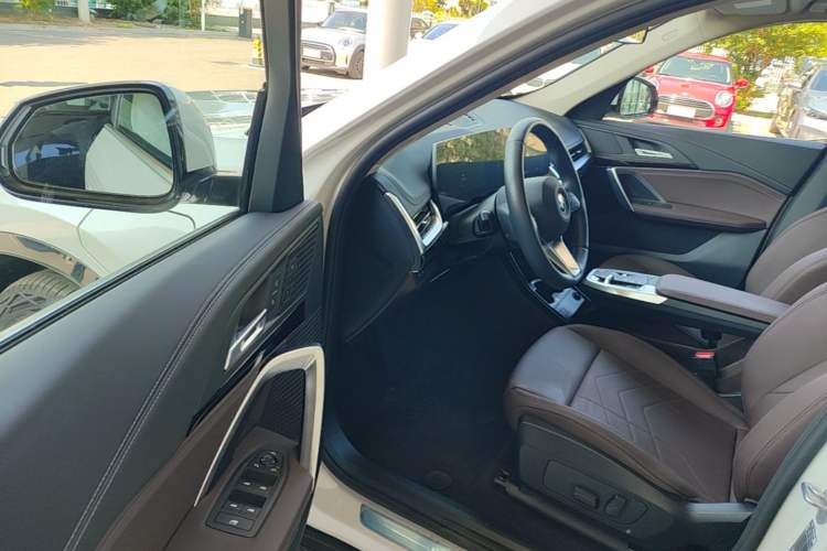 Used BMW iX1 2023 eDrive25L X Design Package Driver Seat