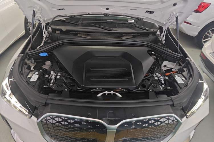 Used BMW iX1 2023 eDrive25L X Design Package Engine Bay