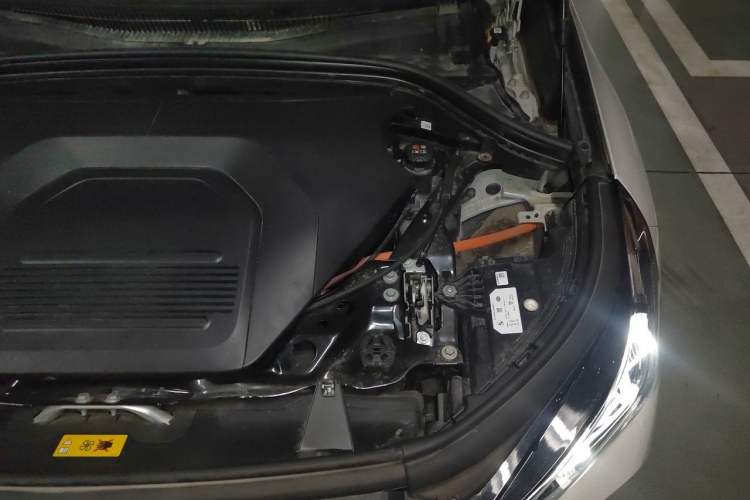 Used BMW iX1 2023 xDrive30L X Design Package Engine Bay Left