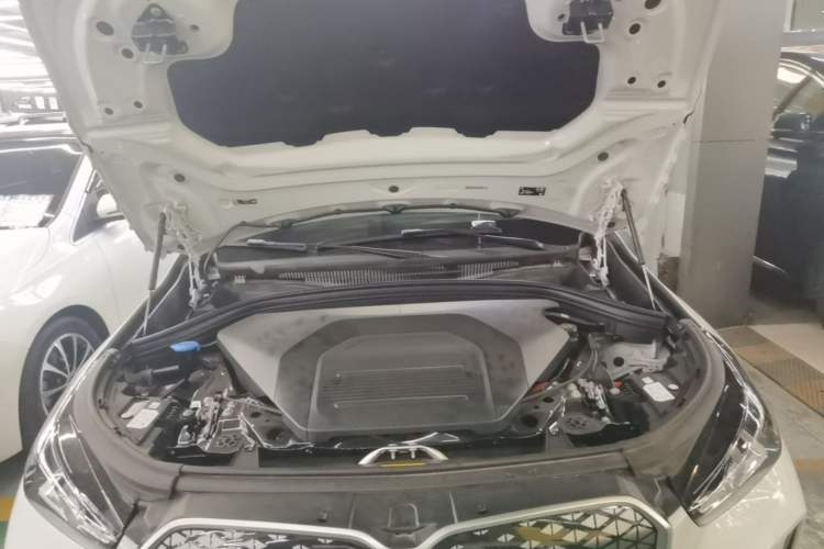 Used BMW iX1 2023 eDrive25L M Sport Package Engine Bay