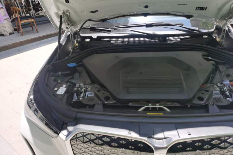 Used BMW iX1 2023 eDrive25L M Sport Package Engine Bay Right
