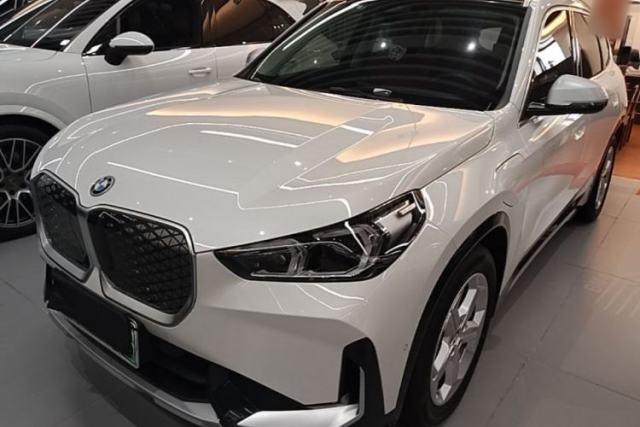 Used BMW iX1 2023 eDrive25L X Design Package