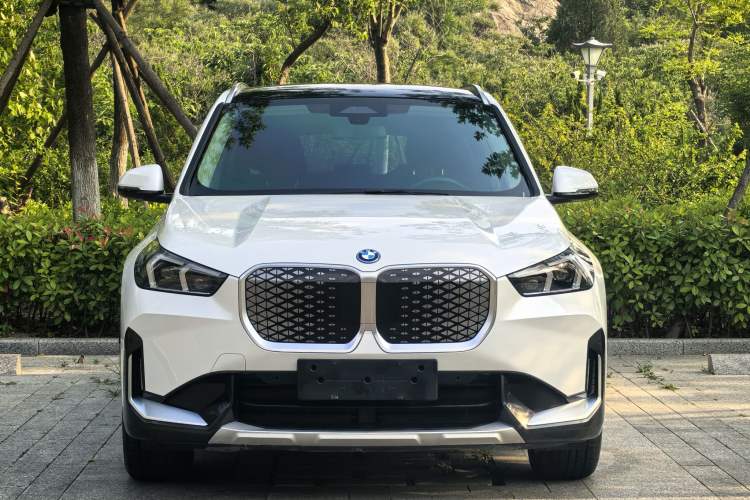 Used BMW iX1 2023 eDrive25L X Design Package Exterior 1