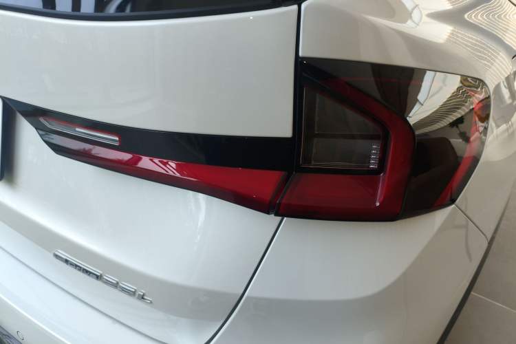 Used BMW iX1 2023 eDrive25L X Design Package Exterior 2