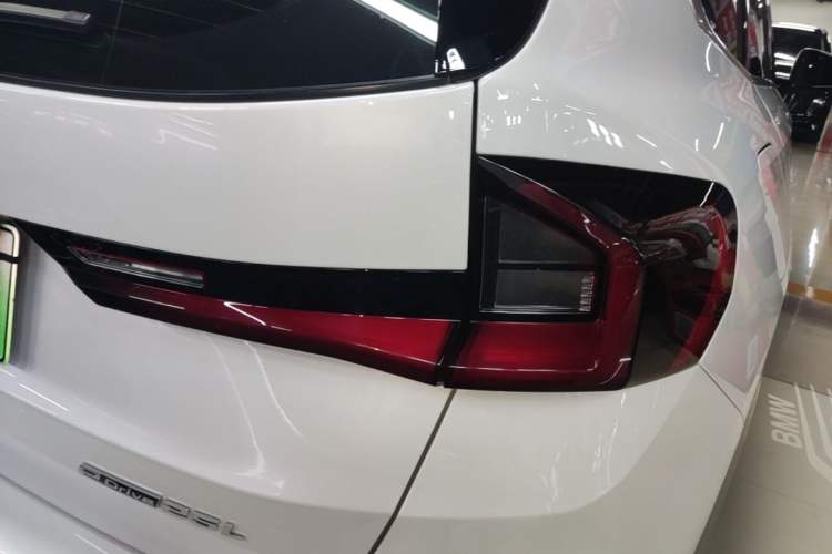 Used BMW iX1 2023 eDrive25L X Design Package Exterior 3