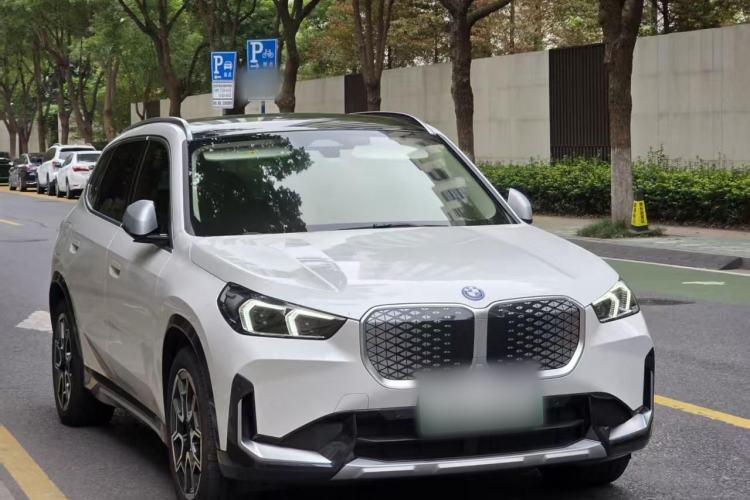 Used BMW iX1 2023 xDrive30L X Design Package Exterior 3