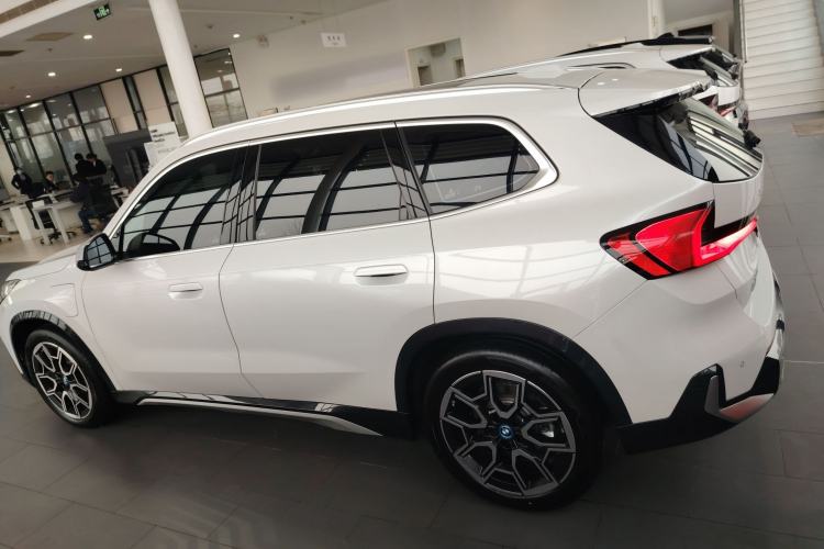 Used BMW iX1 2023 xDrive30L X Design Package Exterior 3