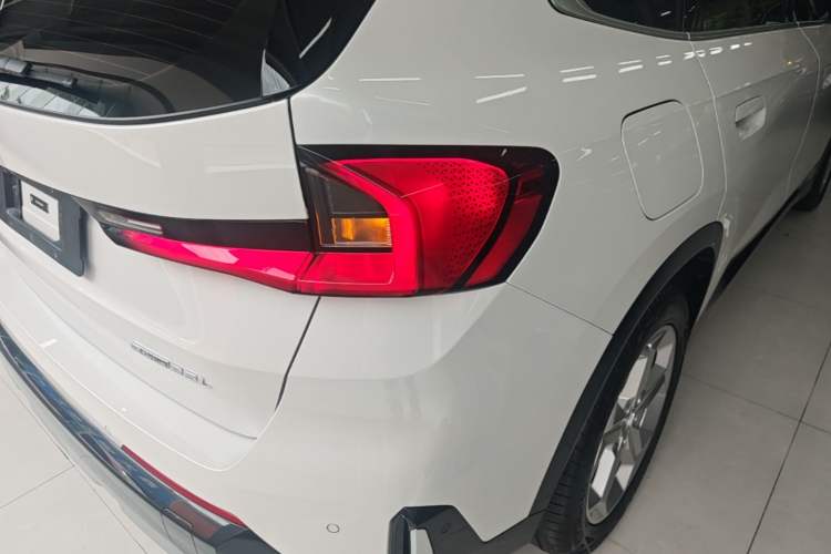 Used BMW iX1 2023 eDrive25L X Design Package Exterior 3